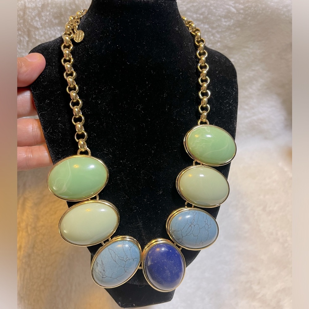 Talbots jewelry multi-color stone necklace in gold tone